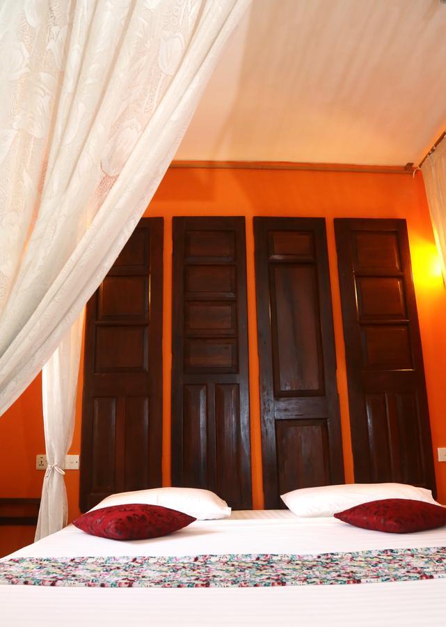 Hotel Ceylon 3*