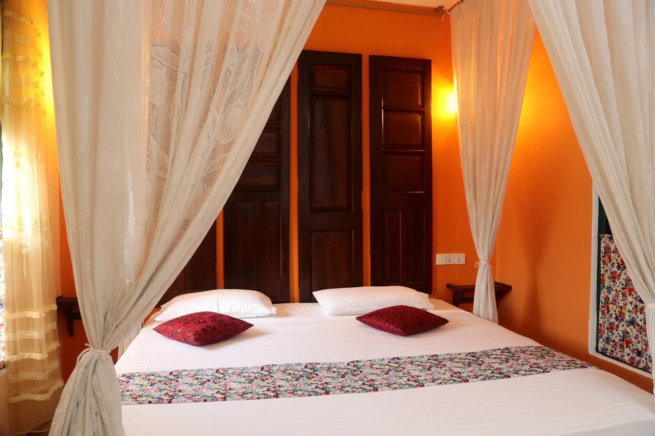 Hotel Ceylon