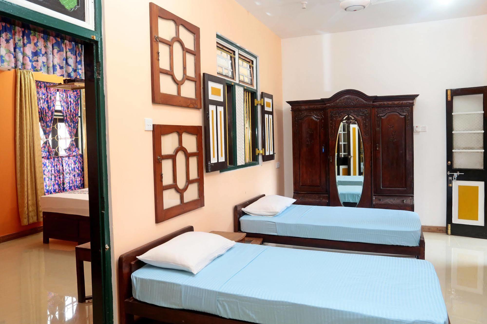 Ceylon Negombo