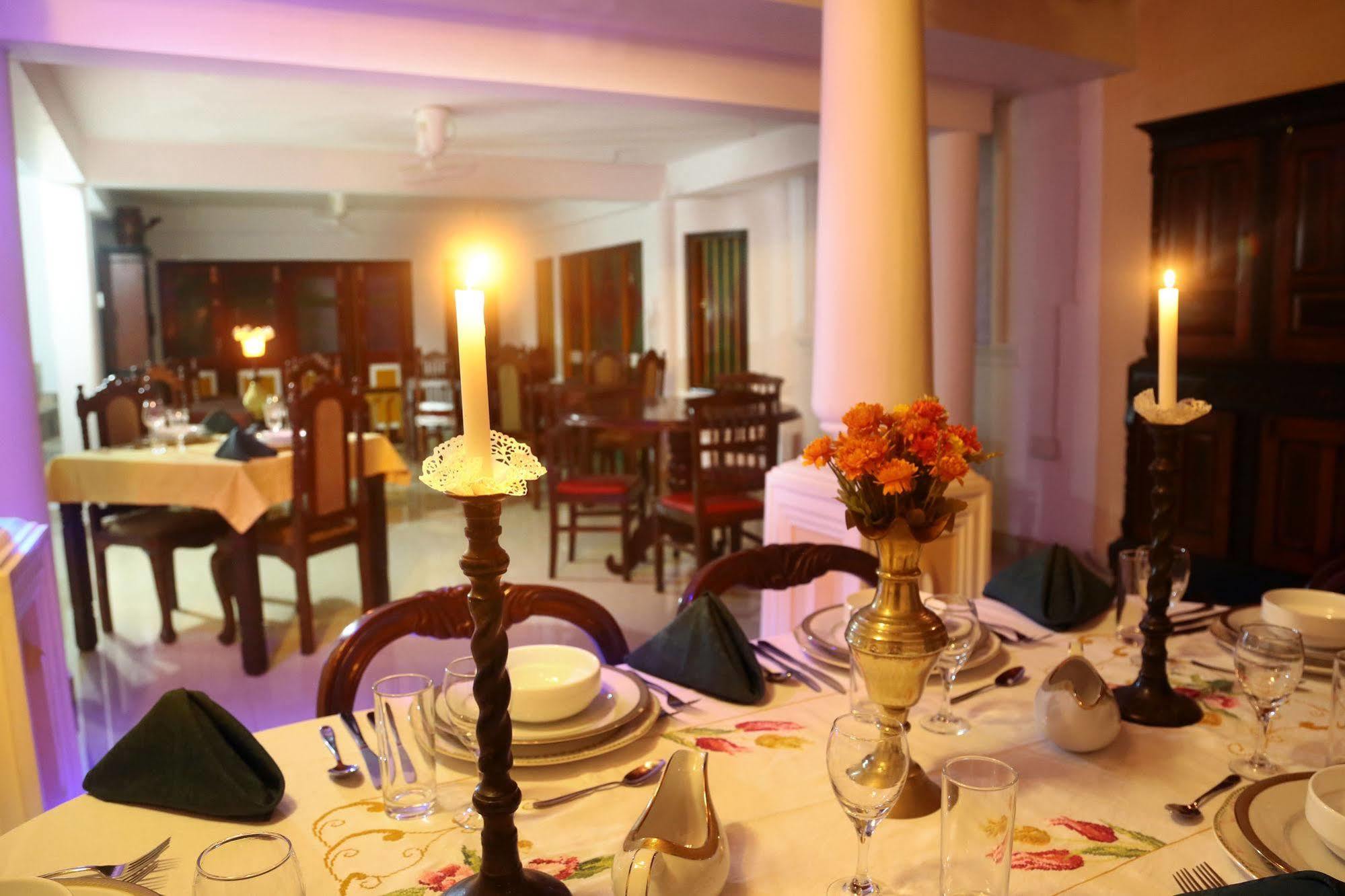 Hotel Ceylon Negombo