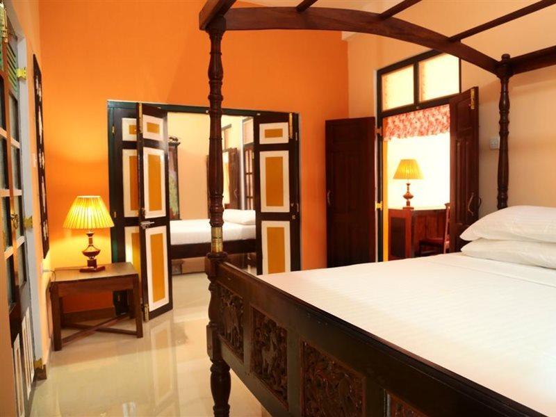 Ceylon Hotel